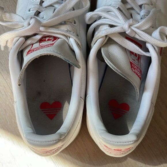 Adidas White Sneakers with Red Heart, Size 5 - Picture 8 of 10